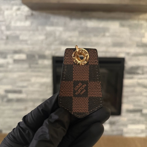 Louis Vuitton Damier Ebene Key Holder Bag Charm Gold Hardware Authentic - Picture 3 of 4